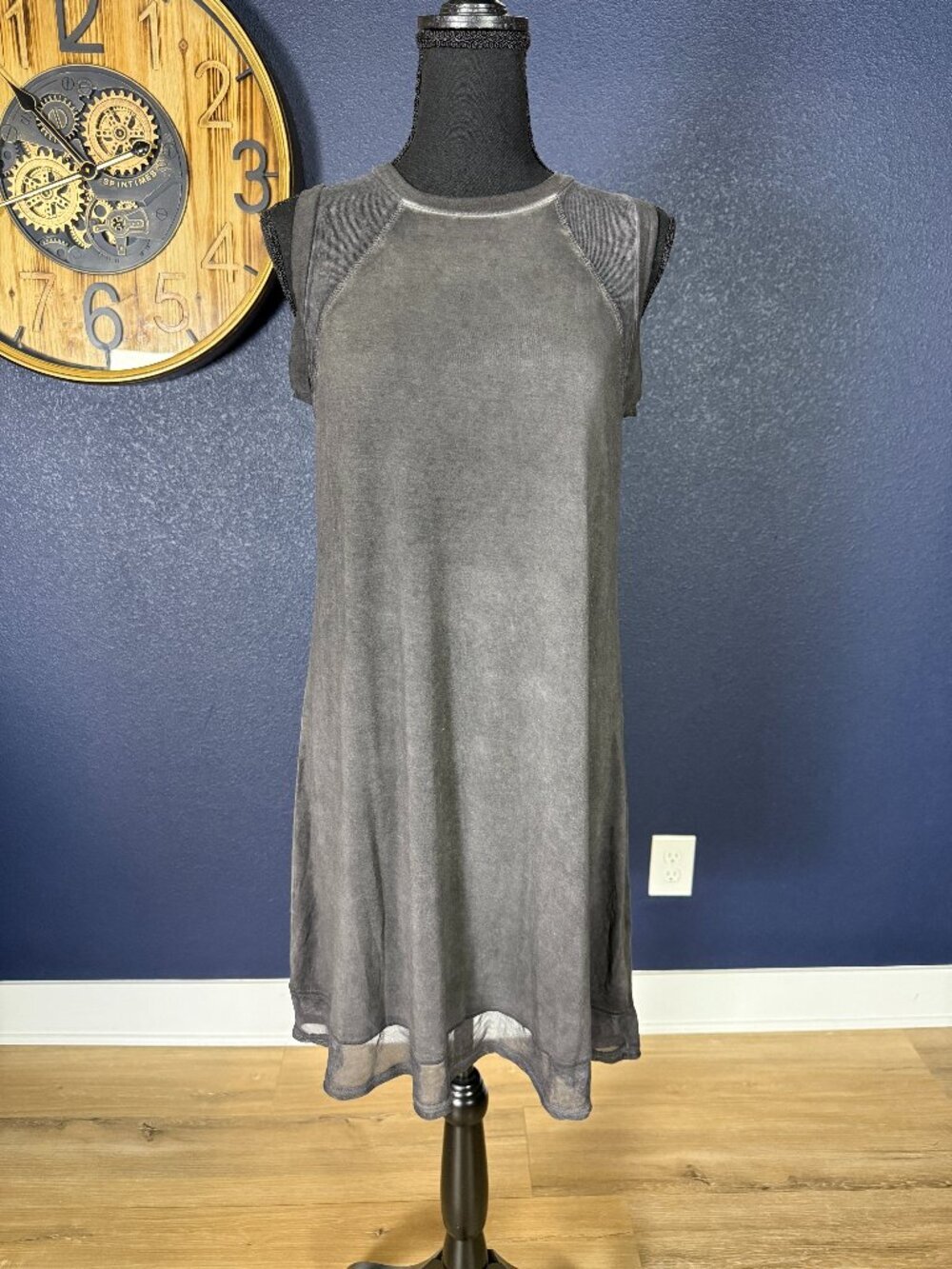 Cable & Gauge NWT Gray Mineral Wash Mesh Shoulder Sleeveless Shift Dress | S